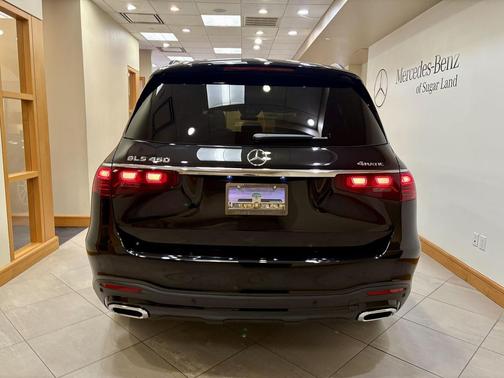 2026 Mercedes-Benz GLS 450 4MATIC