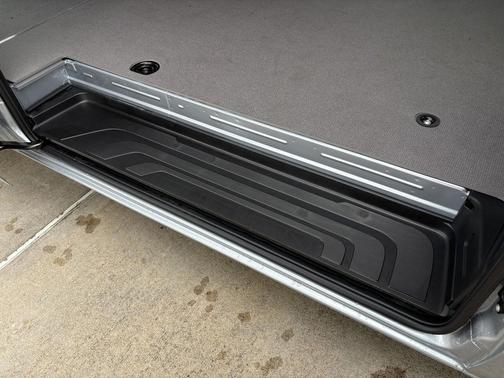 Hightech Silver 2026 Mercedes-Benz Sprinter 2500 High Roof