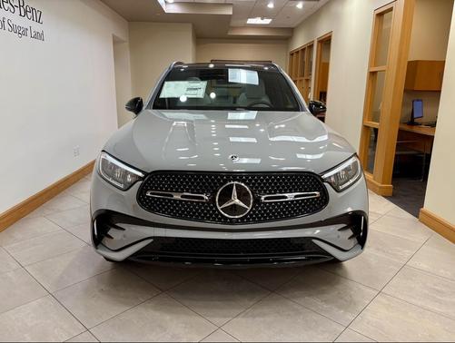 2026 Mercedes-Benz GLC 300 Base