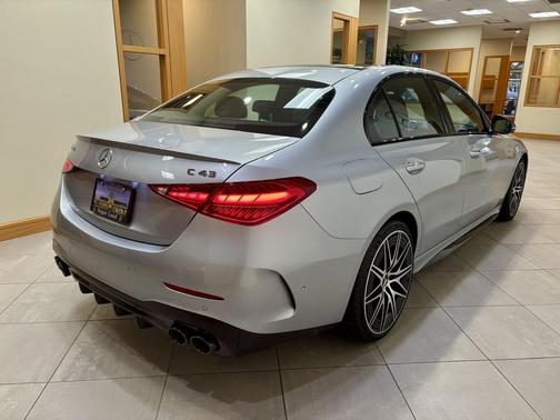 2025 Mercedes-Benz AMG C 43 4MATIC