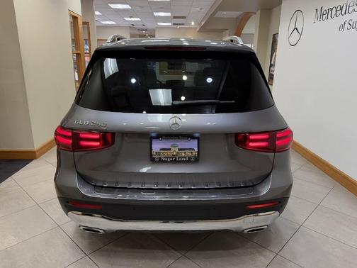 2025 Mercedes-Benz GLB 250 Base