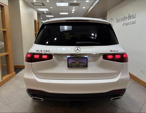 Polar White 2026 Mercedes-Benz GLS 450 4MATIC