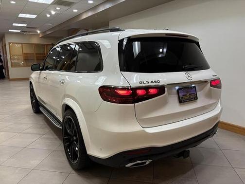 Polar White 2026 Mercedes-Benz GLS 450 4MATIC