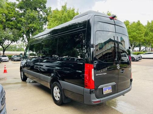 2024 Mercedes-Benz Sprinter 2500 High Roof