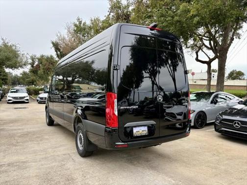 2025 Mercedes-Benz Sprinter 2500 High Roof