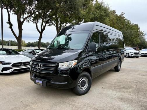 2025 Mercedes-Benz Sprinter 2500 High Roof