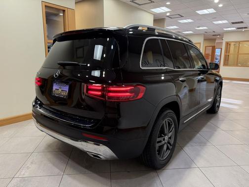 2025 Mercedes-Benz GLB 250 Base