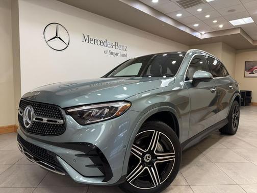 2026 Mercedes-Benz GLC 300 Base