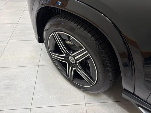 Black 2026 Mercedes-Benz GLE 350 Base