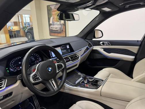2022 BMW X5 M Base