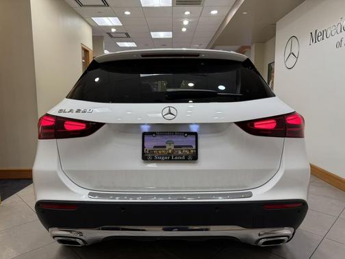 2025 Mercedes-Benz GLA 250 4MATIC