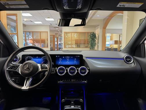 2025 Mercedes-Benz GLA 250 4MATIC