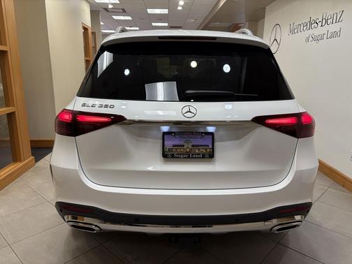 MANUFAKTUR Moonlight White Metallic 2026 Mercedes-Benz GLE 350 Base