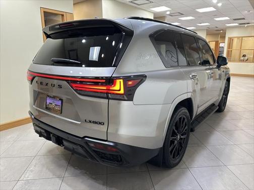 2023 Lexus LX 600 Base