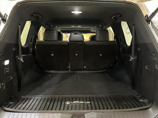 2023 Lexus LX 600 Base