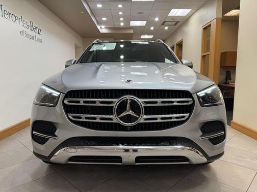 2025 Mercedes-Benz GLE 450e 4MATIC