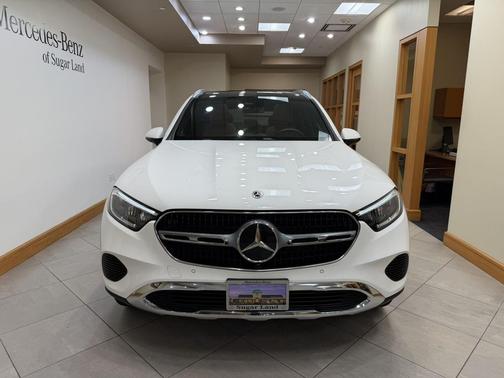 2025 Mercedes-Benz GLC 300 Base