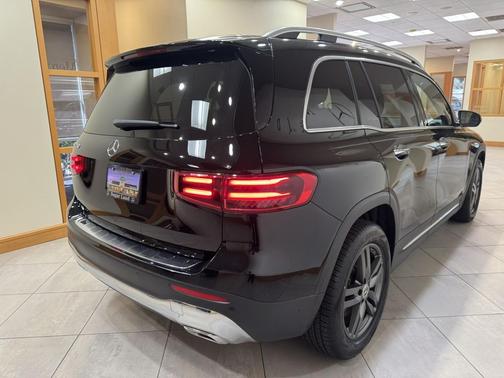 2025 Mercedes-Benz GLB 250 Base