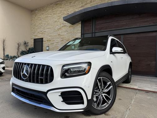 2025 Mercedes-Benz AMG GLB 35 4MATIC