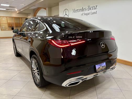 2026 Mercedes-Benz GLC 300 4MATIC Coupe
