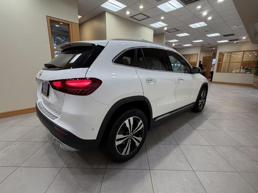 2025 Mercedes-Benz GLA 250 4MATIC