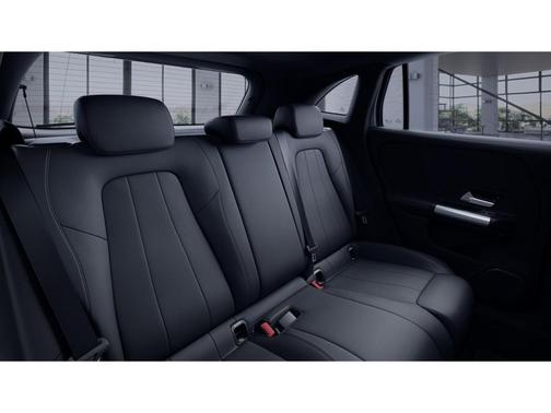 2023 Mercedes-Benz GLA 250 Base