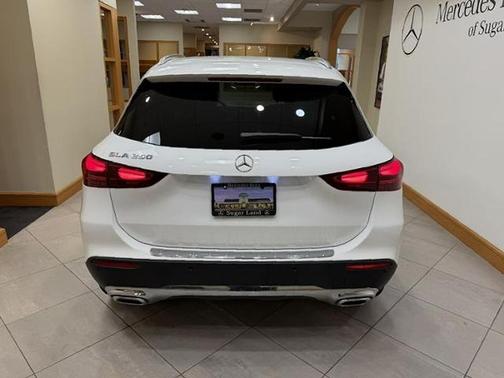 Polar White 2025 Mercedes-Benz GLA 250 4MATIC
