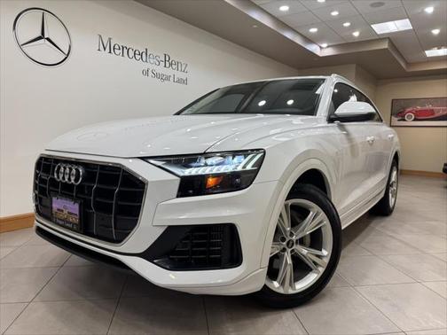 2023 Audi Q8 55 Premium