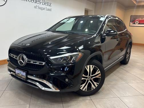 Night Black 2025 Mercedes-Benz GLA 250 4MATIC