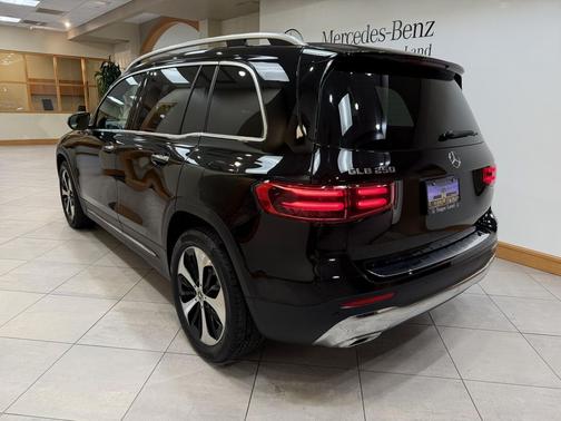 2025 Mercedes-Benz GLB 250 Base