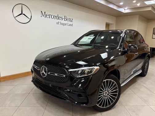 2026 Mercedes-Benz GLC 300 Base