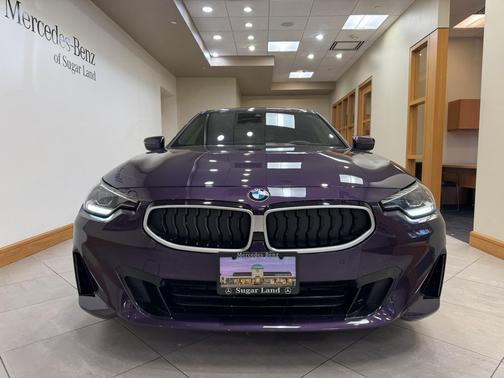 2025 BMW 230 i