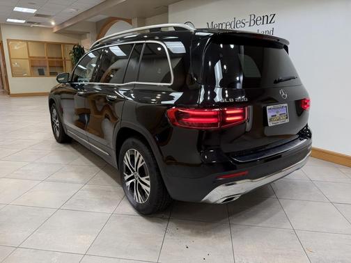 2024 Mercedes-Benz GLB 250 Base