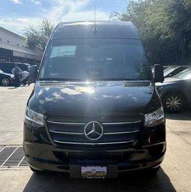 2026 Mercedes-Benz Sprinter 2500 High Roof