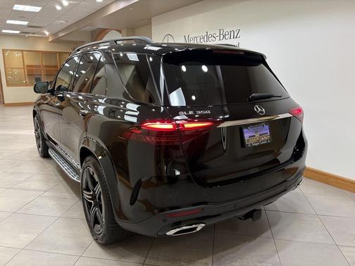 Black 2026 Mercedes-Benz GLE 350 Base