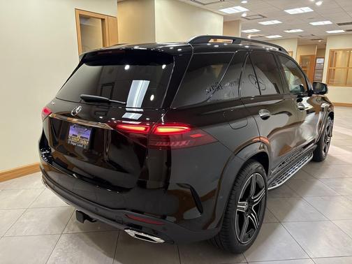 Black 2026 Mercedes-Benz GLE 350 Base