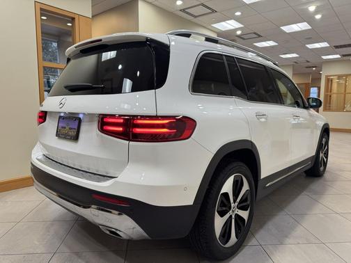 2025 Mercedes-Benz GLB 250 Base