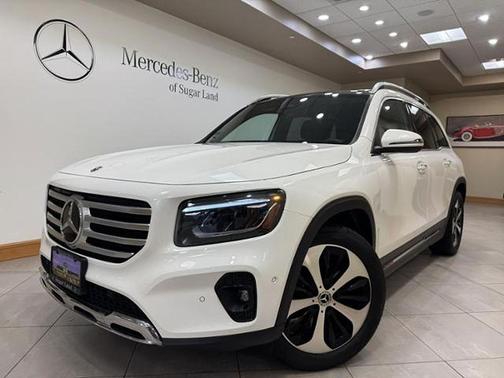 Polar White 2025 Mercedes-Benz GLB 250 Base