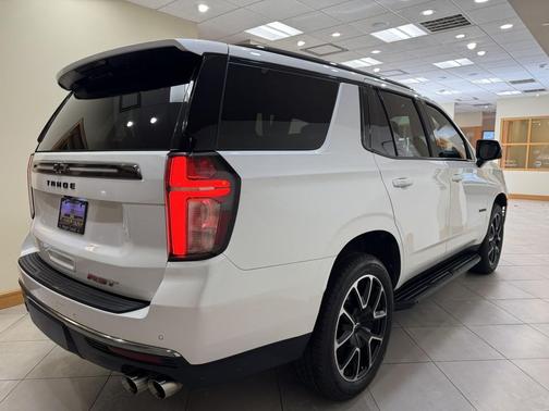 2022 Chevrolet Tahoe 2WD RST