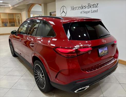 2025 Mercedes-Benz GLC 300 Base