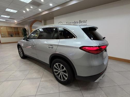 2024 Mercedes-Benz GLC 300 Base