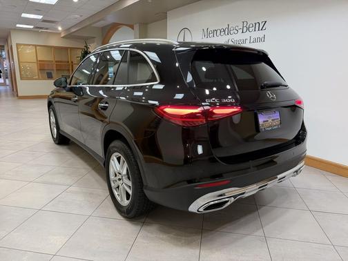 Black 2025 Mercedes-Benz GLC 300 Base