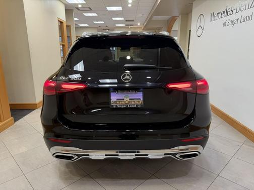 Black 2025 Mercedes-Benz GLC 300 Base