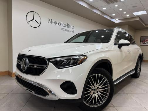 2026 Mercedes-Benz GLC 300 Base