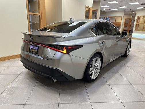 2022 Lexus IS 300 Base
