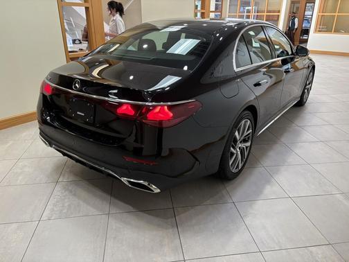 2026 Mercedes-Benz E-Class E 350