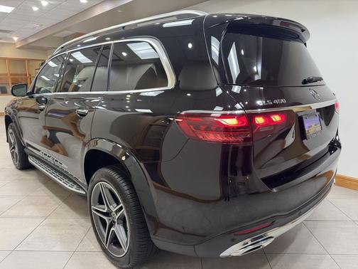 2025 Mercedes-Benz GLS 450 4MATIC