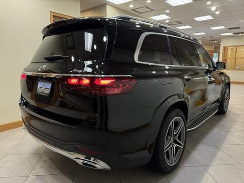 Black 2025 Mercedes-Benz GLS 450 4MATIC