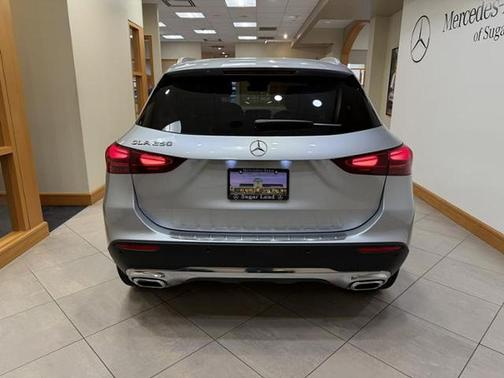 Cirrus Silver Metallic 2025 Mercedes-Benz GLA 250 4MATIC