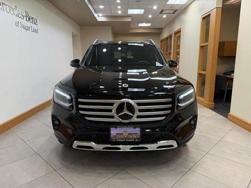 Night Black 2025 Mercedes-Benz GLB 250 Base